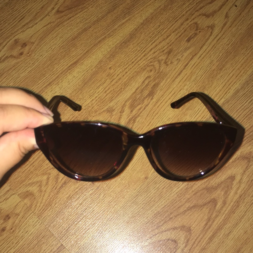Betsey Johnson cat eye sunglasses